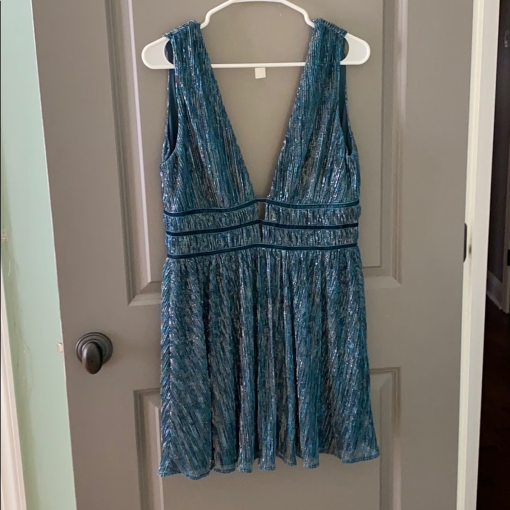 Shimmery turquoise mini dress from lulus! NWOT